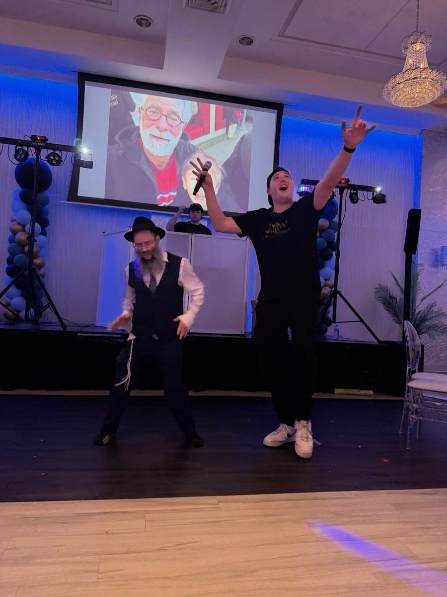 MC Bloom energising the floor at a bar mitzvah